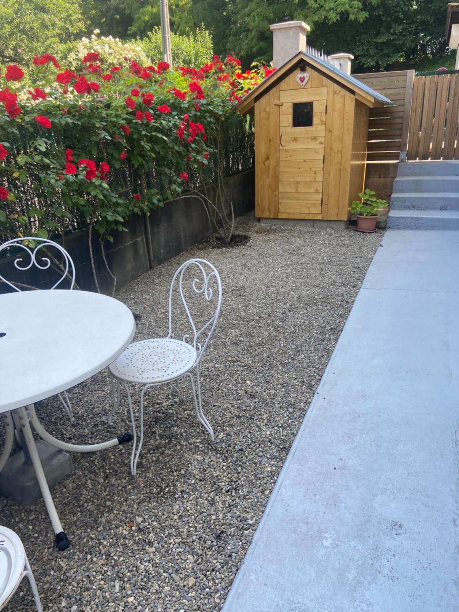 Paisible Apartment Bassens  Exterior photo